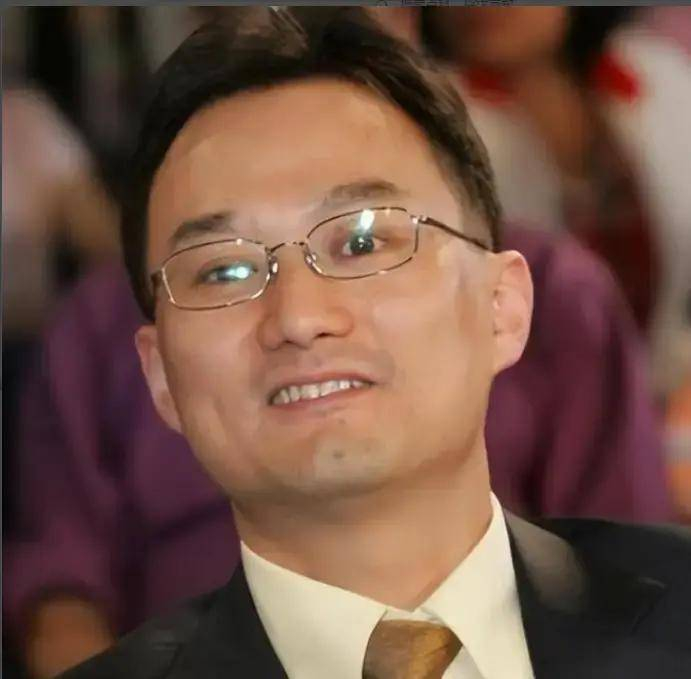 百家欧指-17年恩爱敌不过现实，65岁徐威明显苍老，45岁张怡宁依旧惊艳|马艳红|北京奥运会|爱情|乒乓球|陈梦_新浪体育_新浪新闻