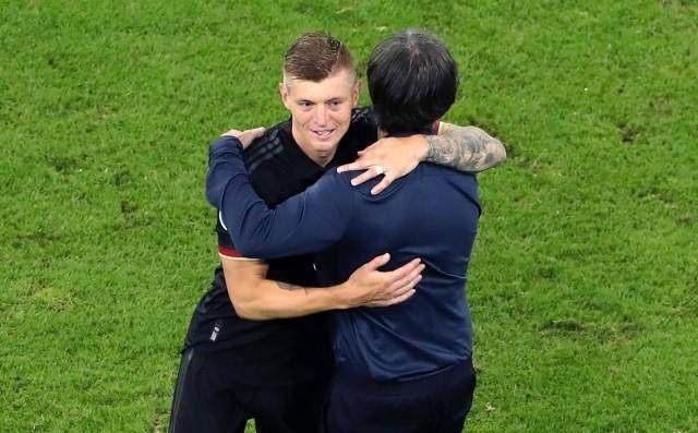 赛事走势-【早报】欧洲杯年度巨献：《一点就到家》！